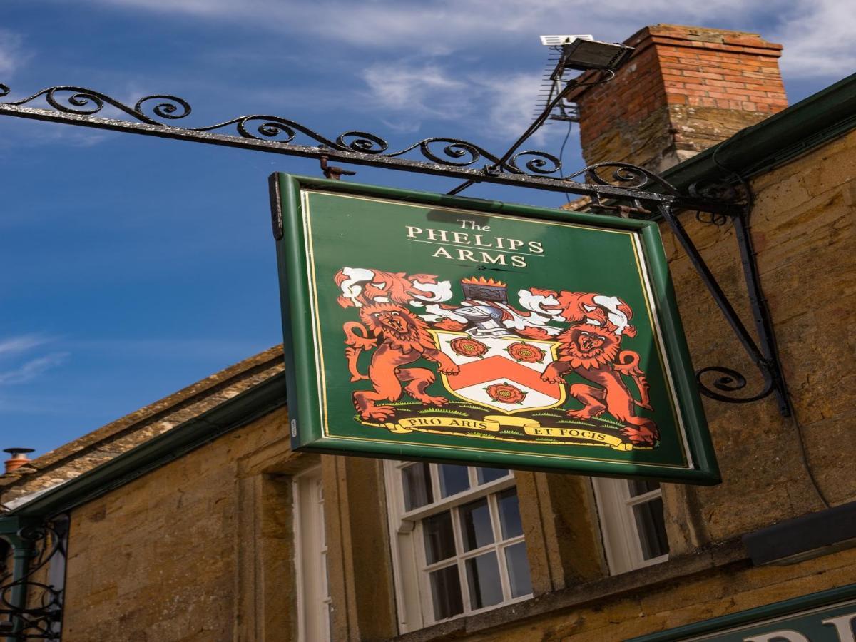 Bed and Breakfast Phelips Arms à Montacute Extérieur photo